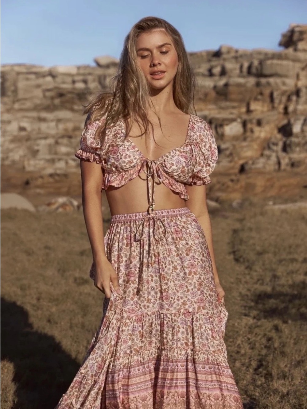NWOT Floral Pink Tie-Front Crop Top